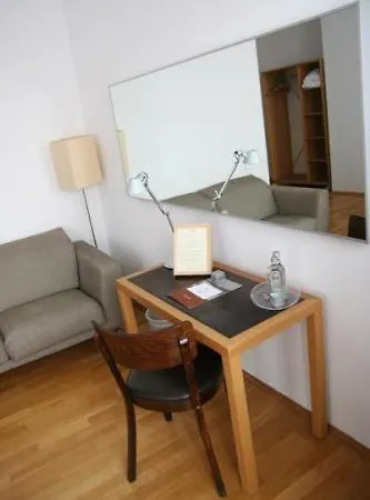 Hotell Lorenz 3*
