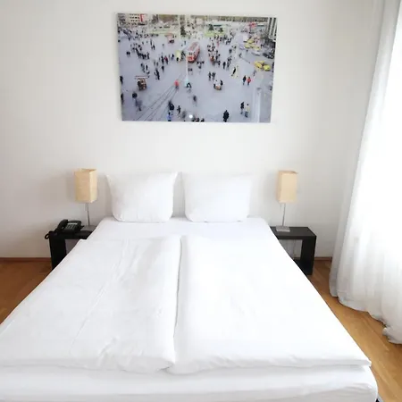 Lorenz Hotell 3*