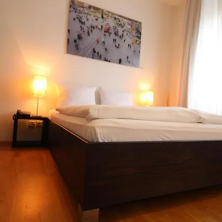 Ξενοδοχείο Lorenz 3*